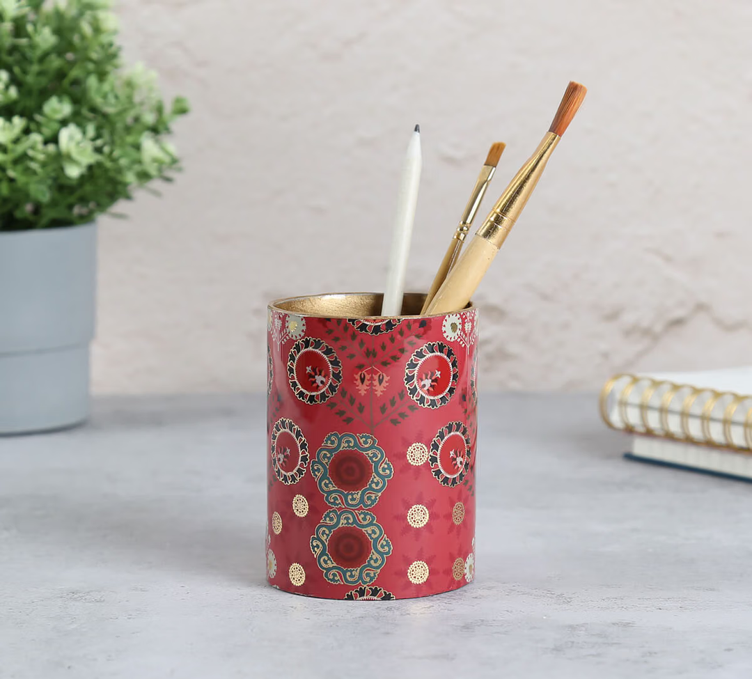 Round Pen Holder