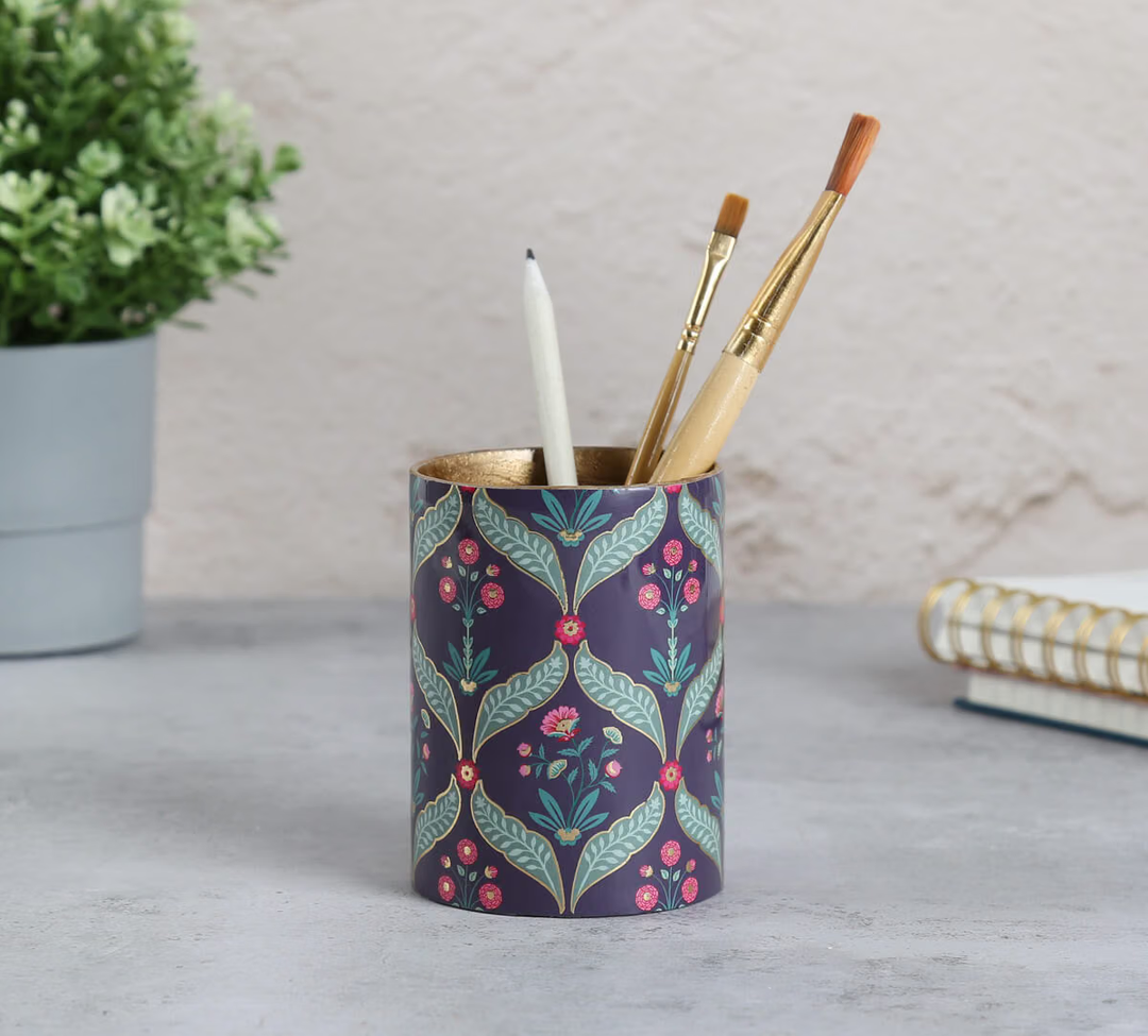 Round Pen Holder