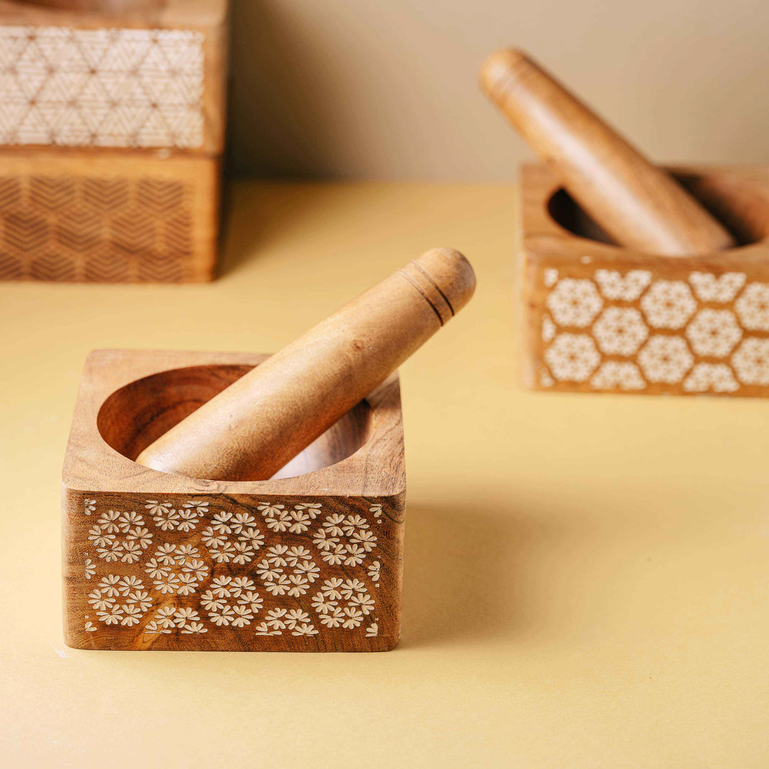 Araana Home Phulkari Okhli Engraved Wooden Mortar Pestle Set