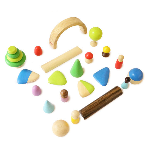 Shumee 24 Pieces Play Set With Peg Dolls