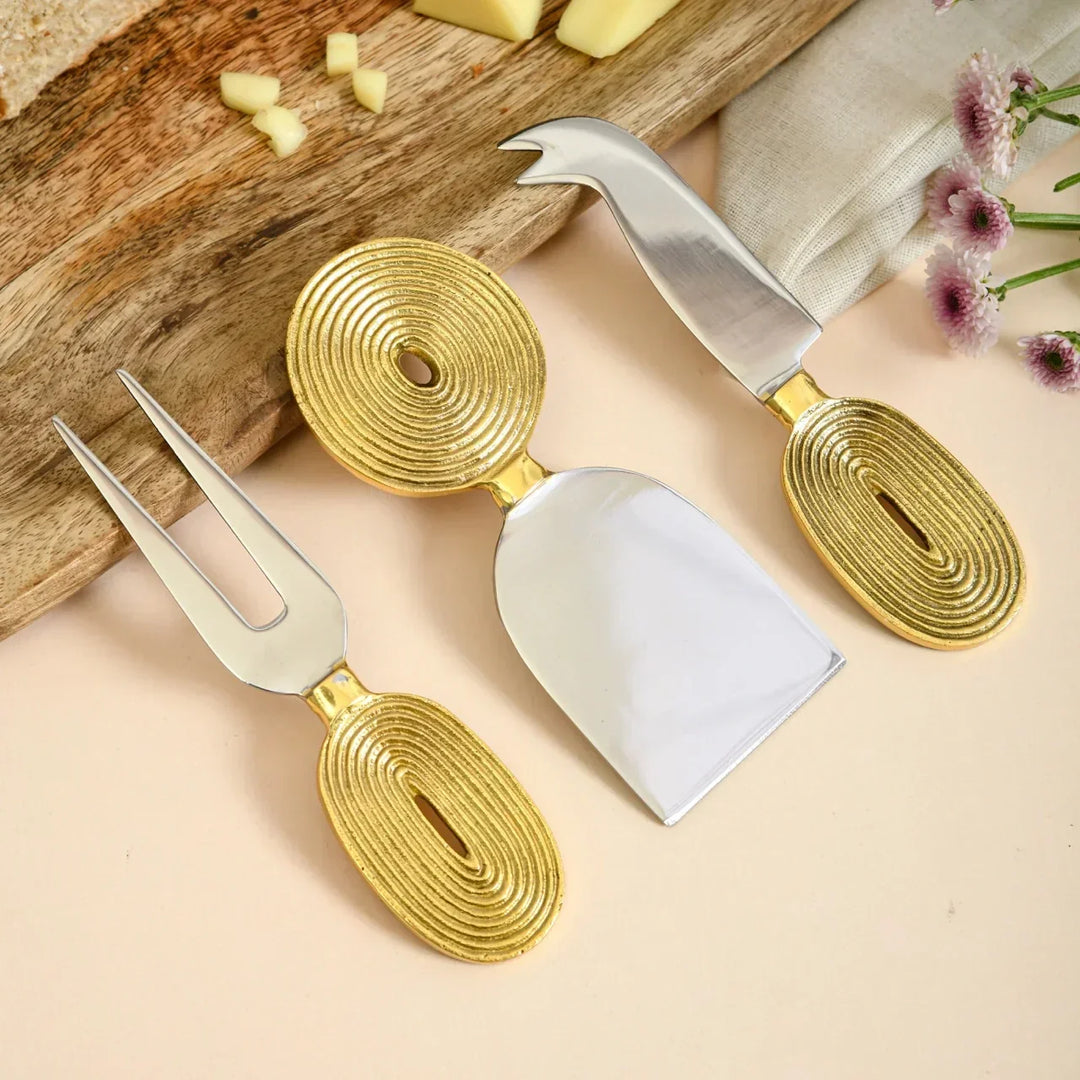 Pravaah Brass Cheese Knife Set of 3 | Ekaantrik  - Concentric design