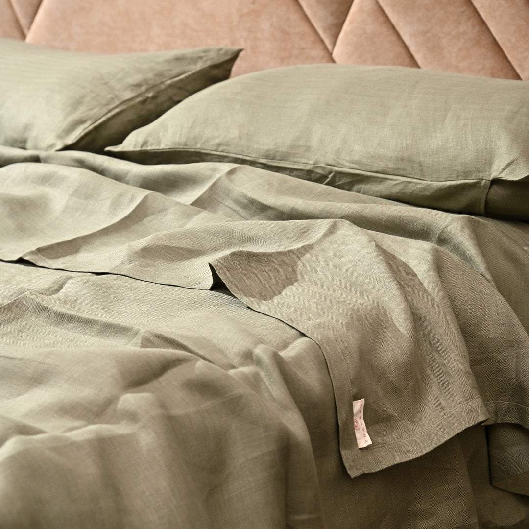 Pravaah King Size Olive Green Hemp Bedsheet Set - Bugyal