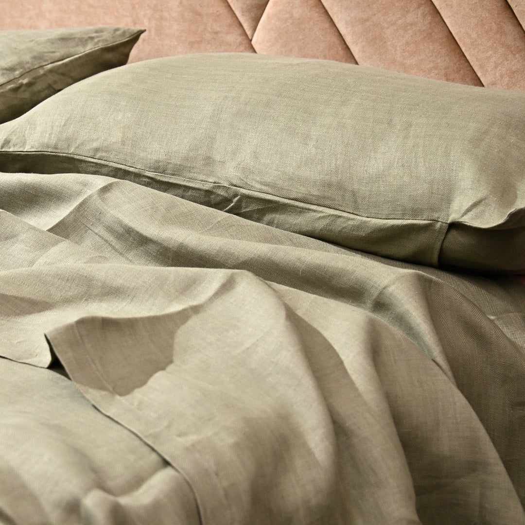 Pravaah King Size Olive Green Hemp Bedsheet Set - Bugyal