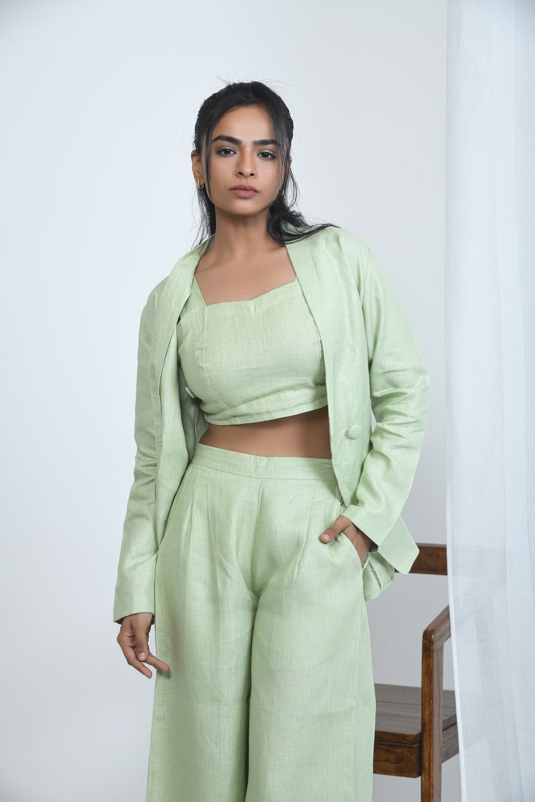 Pravaah Breathable Hemp Crop Top with Adjustable Fit | Pistachio - light green