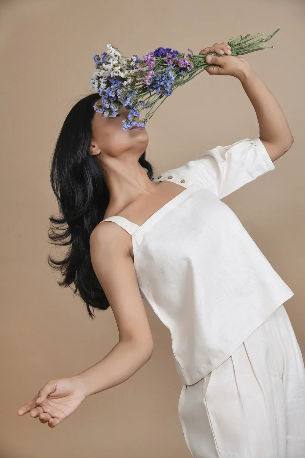 Pravaah Detachable Sleeve Hemp Top | Multi-functional fashion | Peach