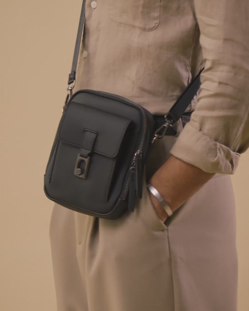 NOMA SHOULDER BAG