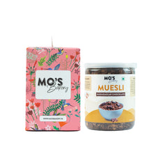 Mo's Bakery Premium Pink Gift Box | Madagascar Chocolate Muesli