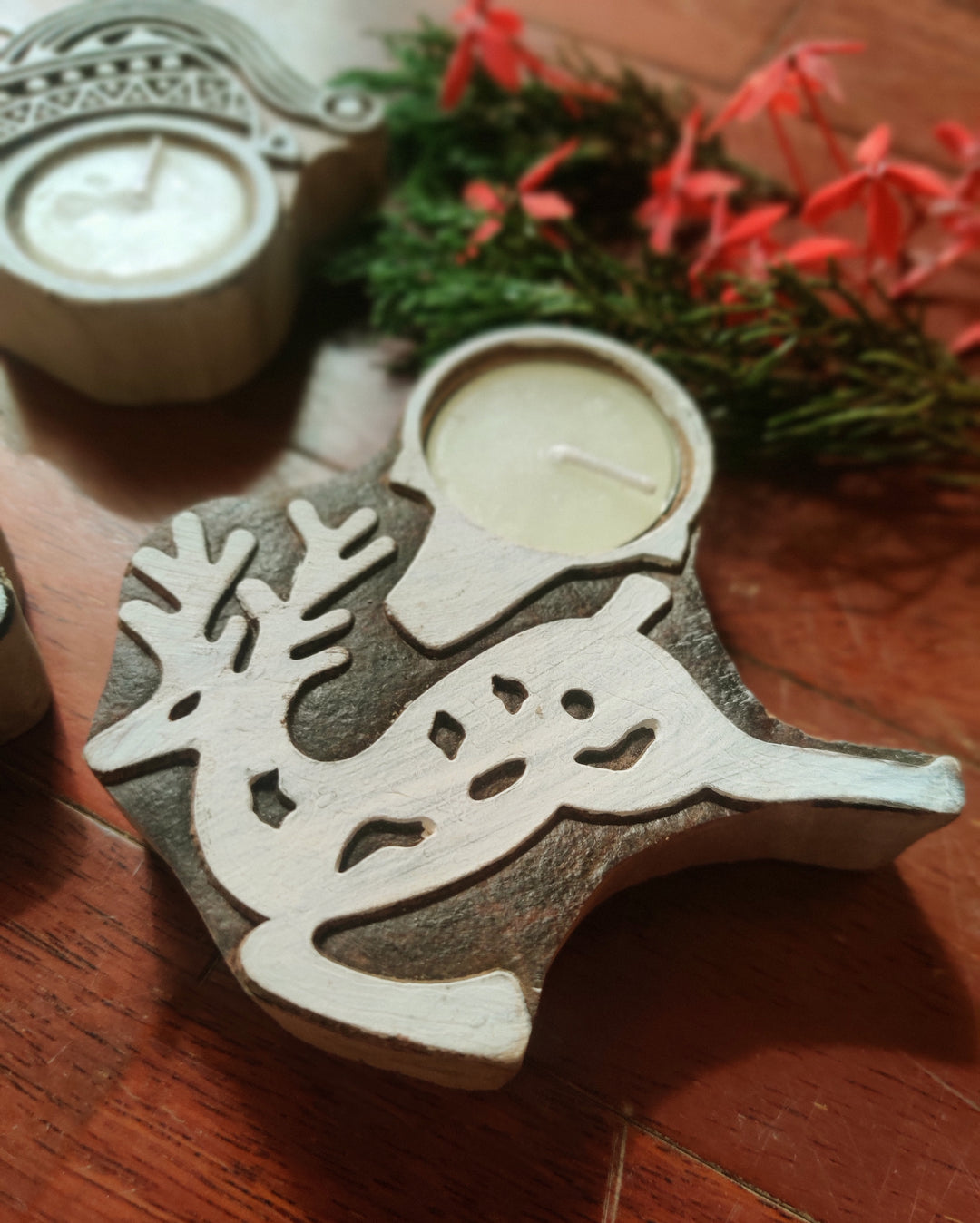 Greenfootprint Handcrafted wooden Christmas tealight candle  holders | set of 3