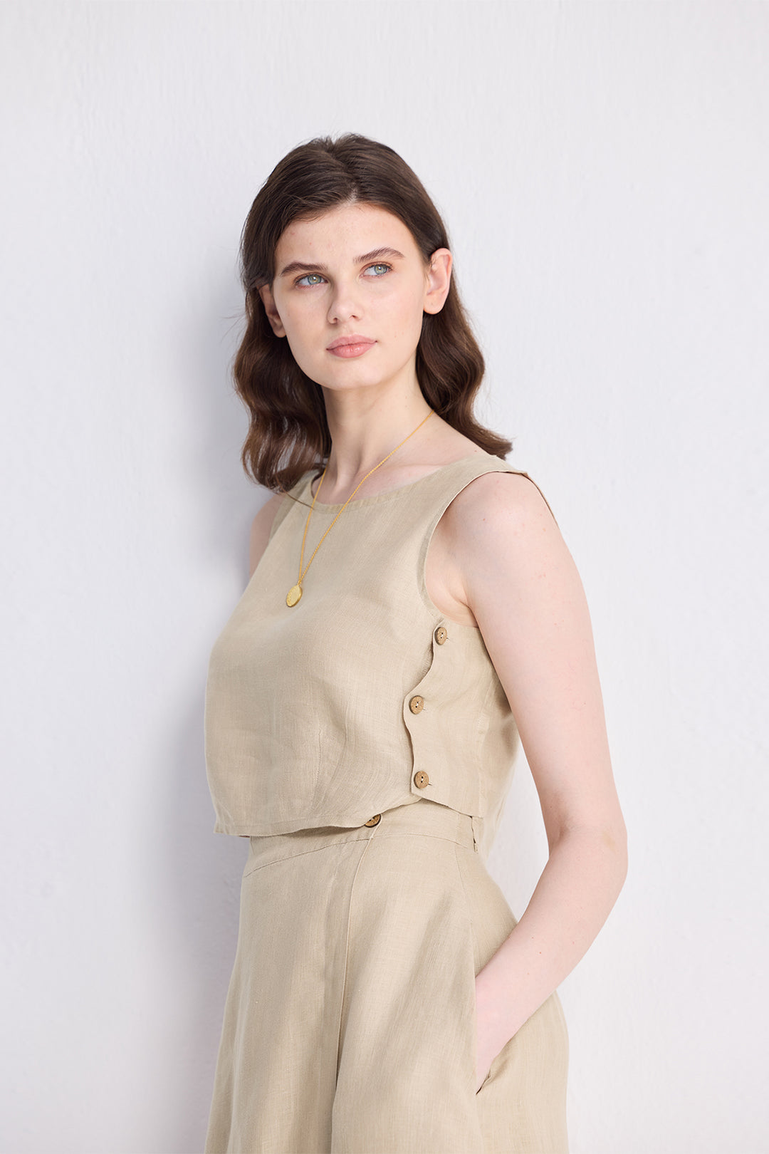 Reistor Boxy Crop Top in Neutral Beige | NEW COLLECTION