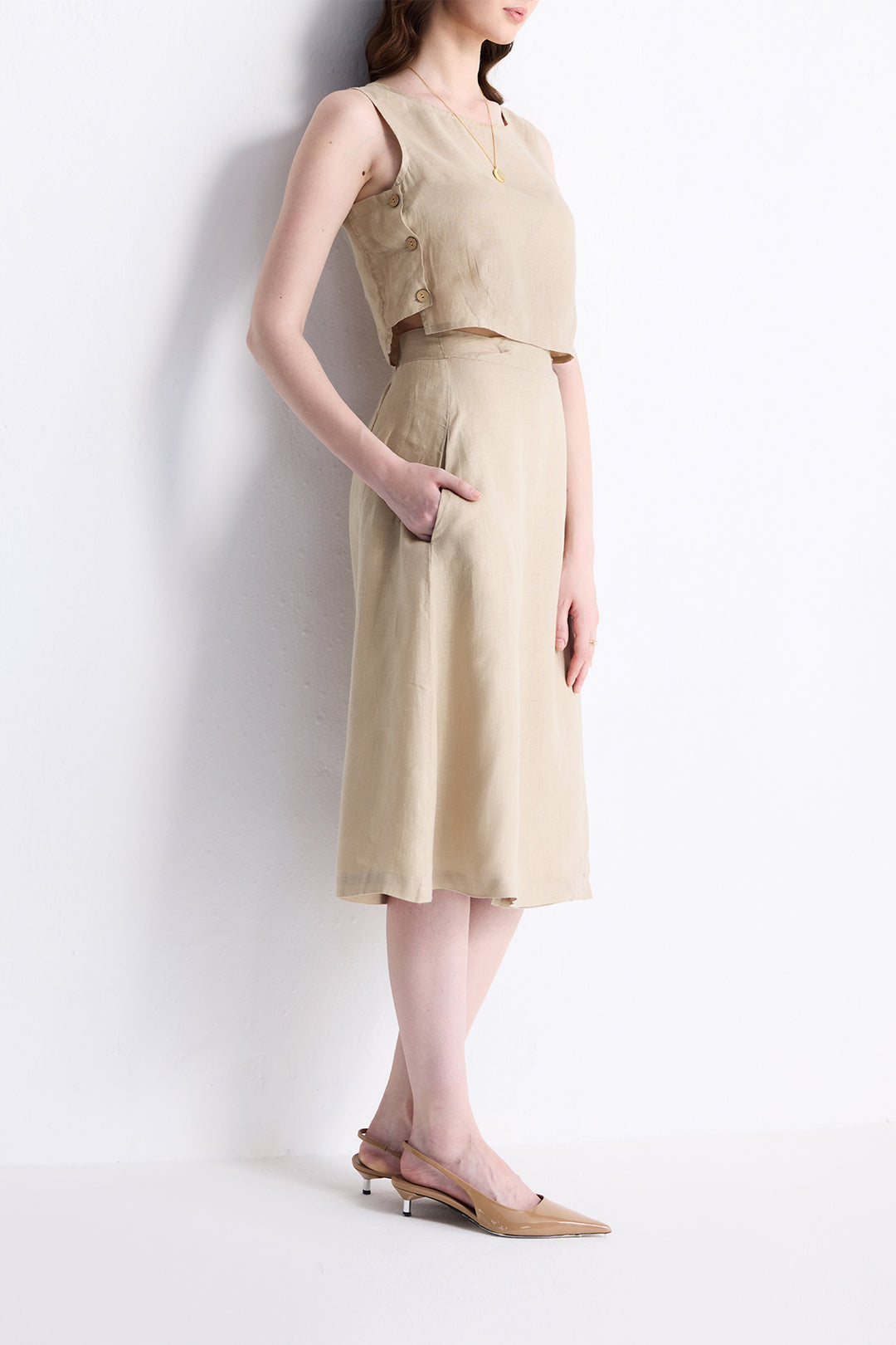 Reistor Boxy Crop Top in Neutral Beige | NEW COLLECTION