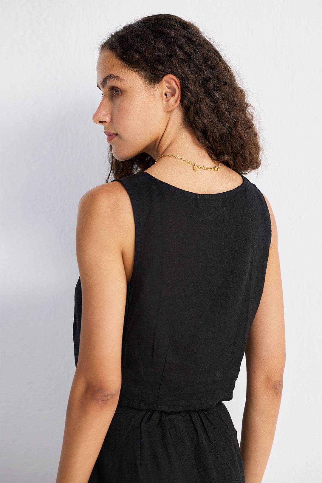 Reistor Boxy Crop Top in Black | NEW COLLECTION