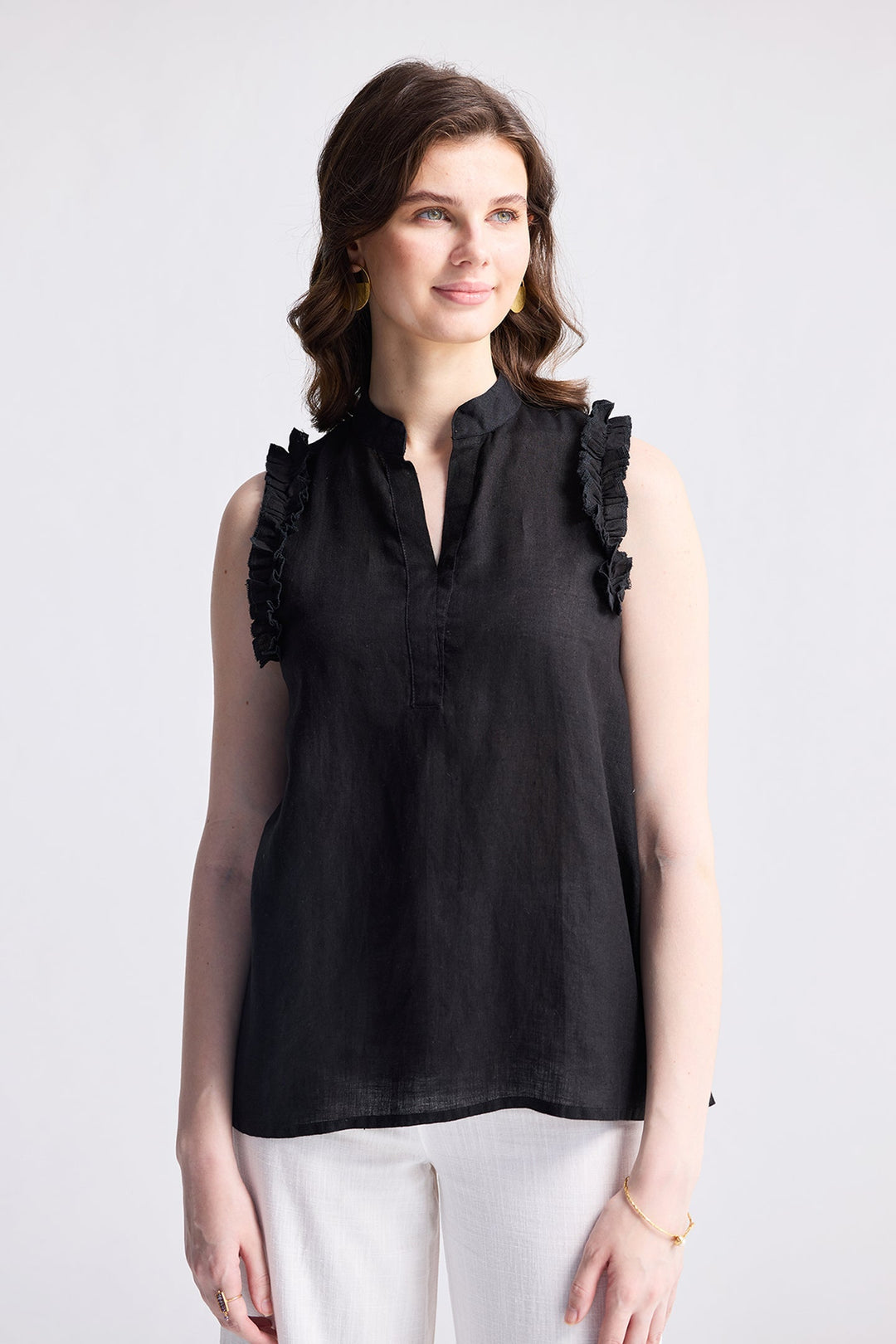 Reistor Sleeveless Hemp Top with Ruffles