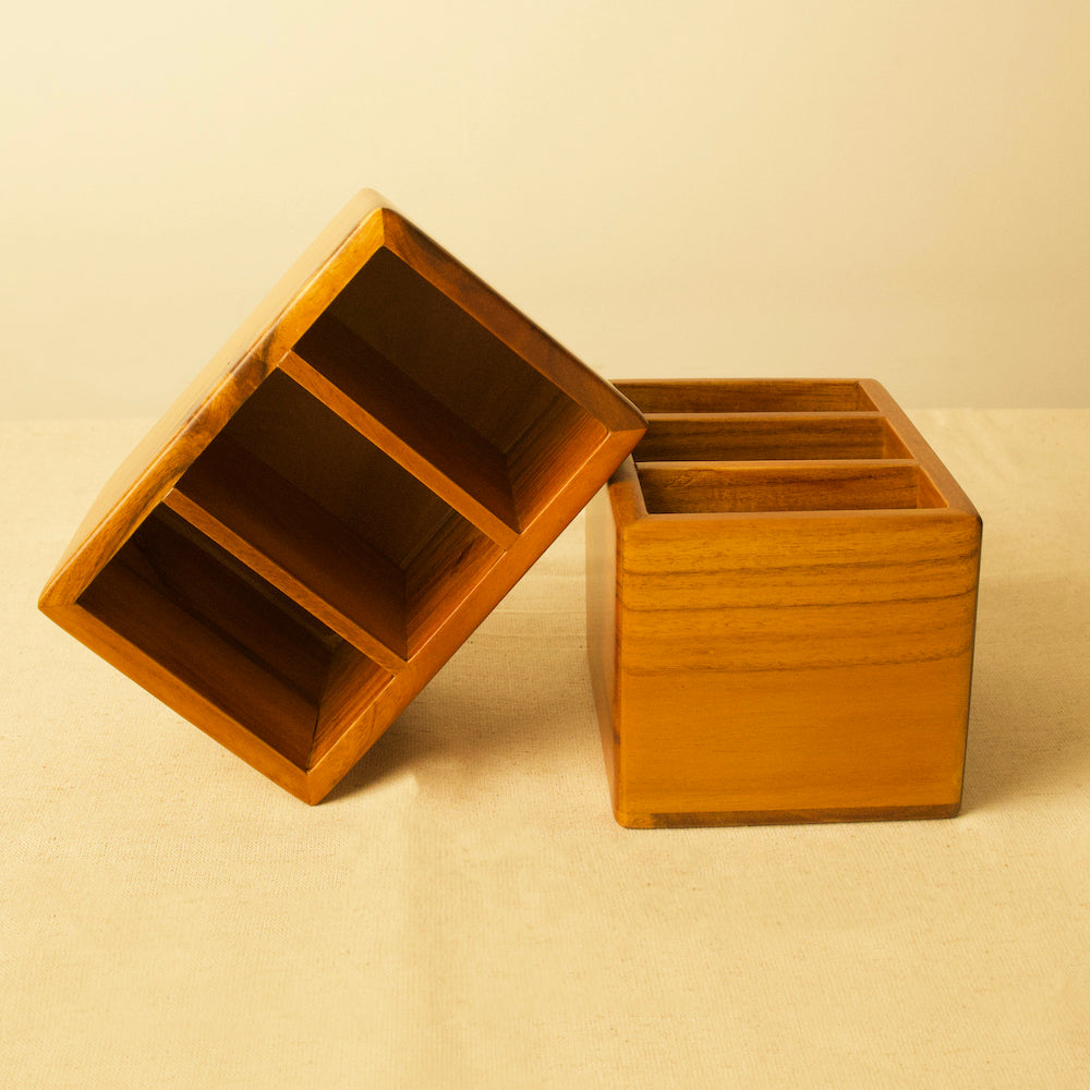 BambaiSe Multi Holder Mandala Teak
