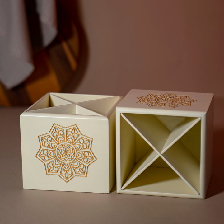 BambaiSe Ivory White Spoon Stand