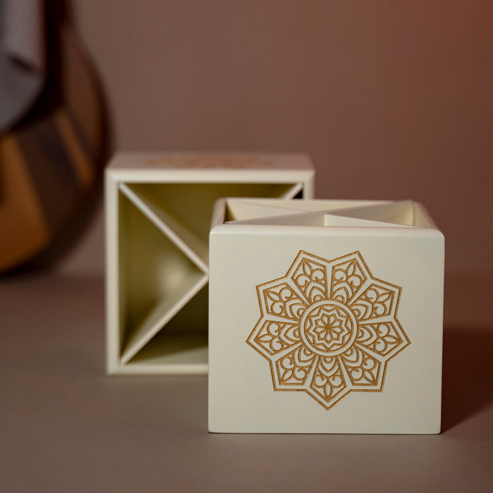 BambaiSe Ivory White Spoon Stand