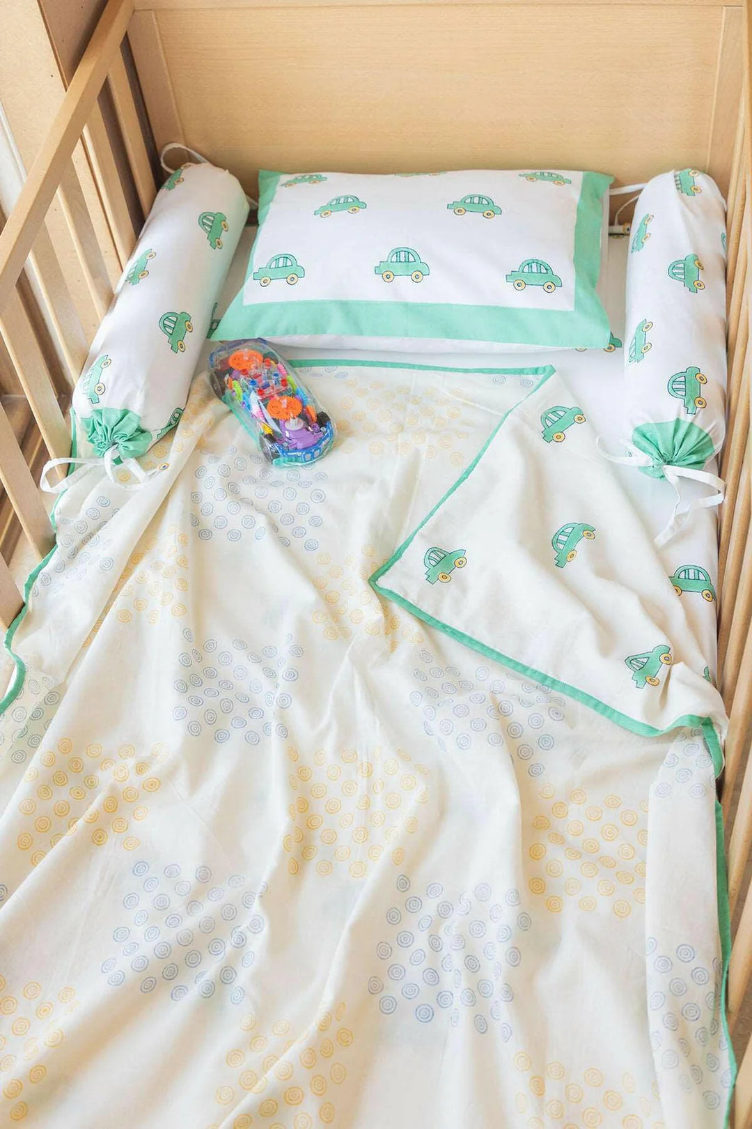 ADYA Holiday Green Car Baby Dohar