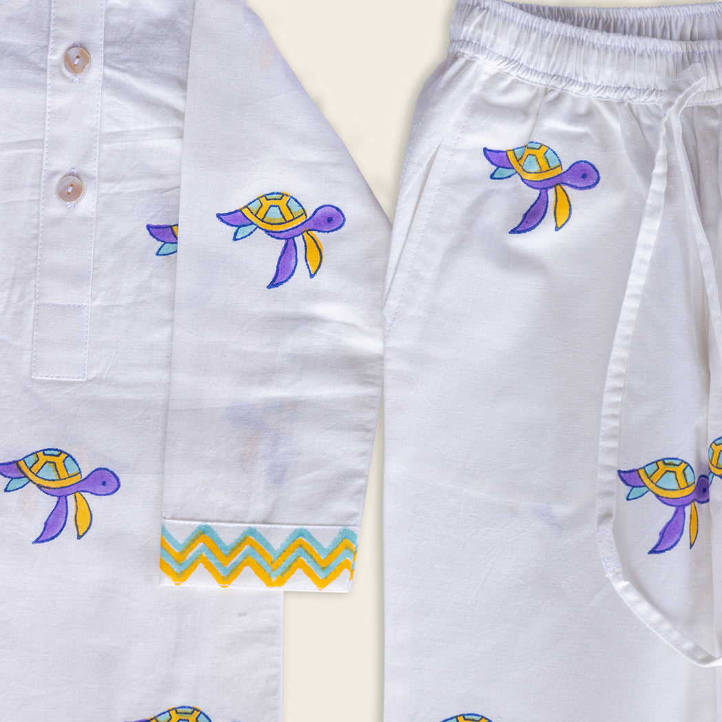 ADYA Peek-a-Boo Kids Night Suit