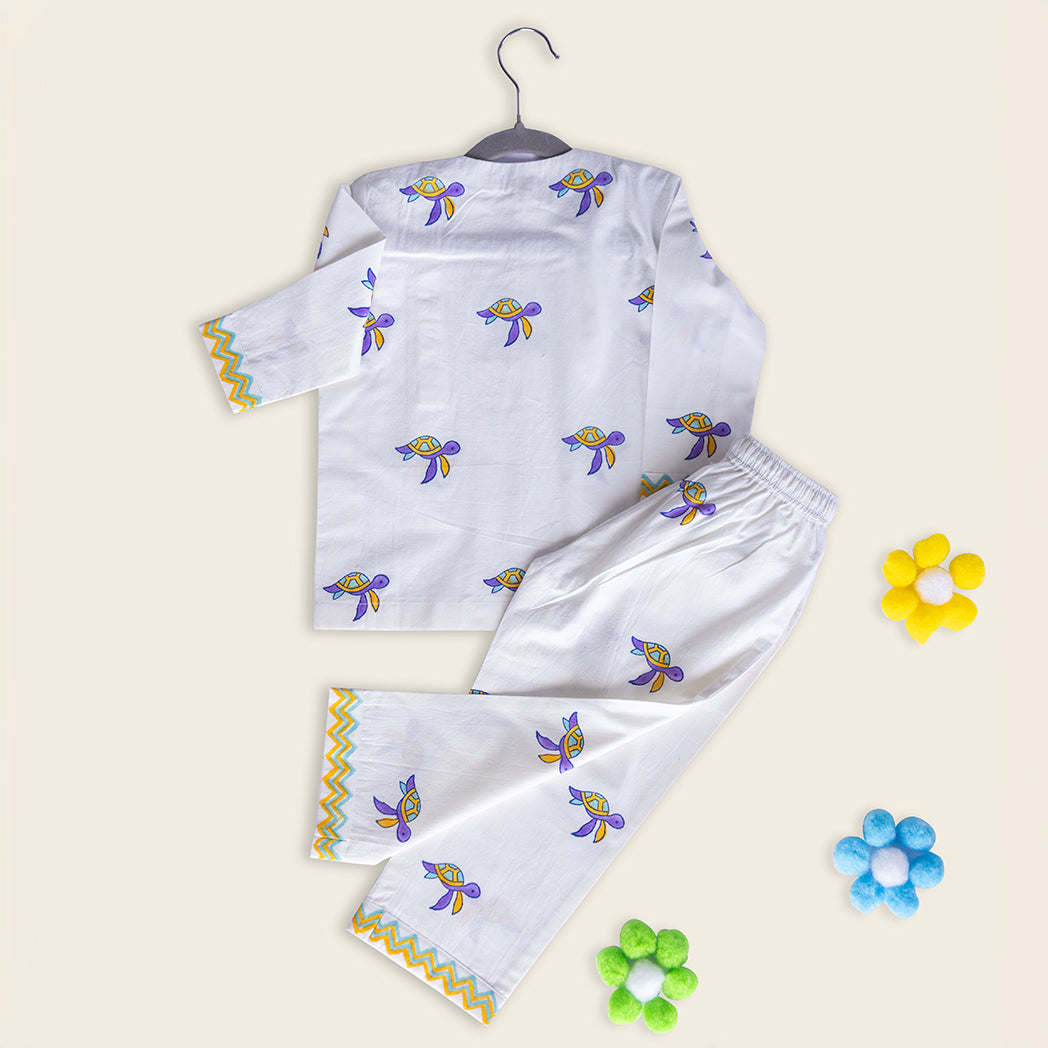 ADYA Peek-a-Boo Kids Night Suit