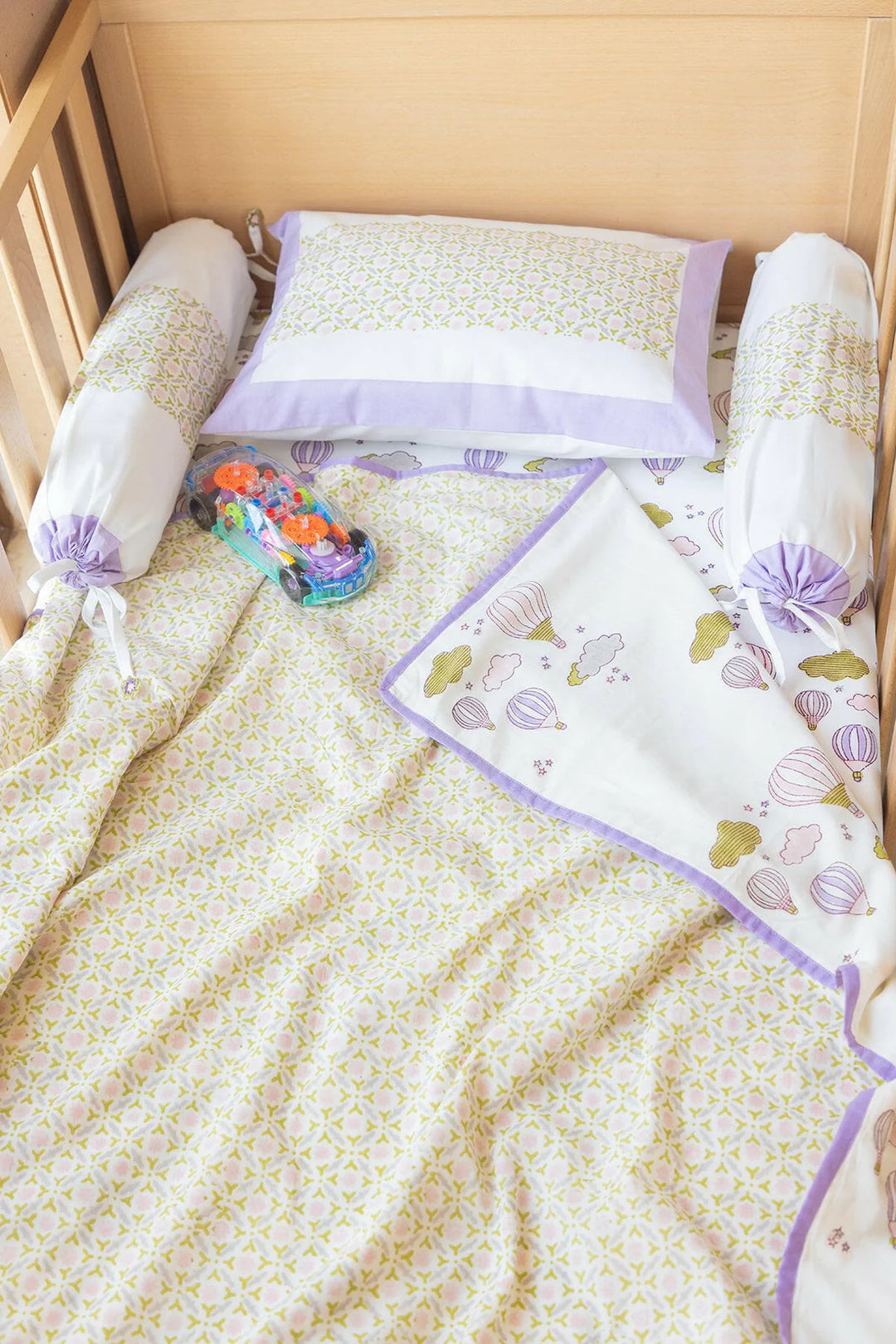 ADYA Lilac Hot Air Balloon Baby Dohar