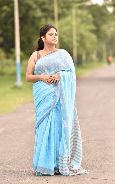 Handloom pure cotton plain saree | metallic zari stripes| baby blue