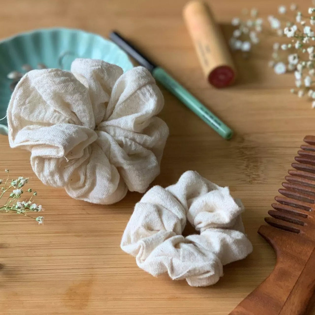 Set of 2 Natural off white organic kala cotton hair scrunchies - Suspire