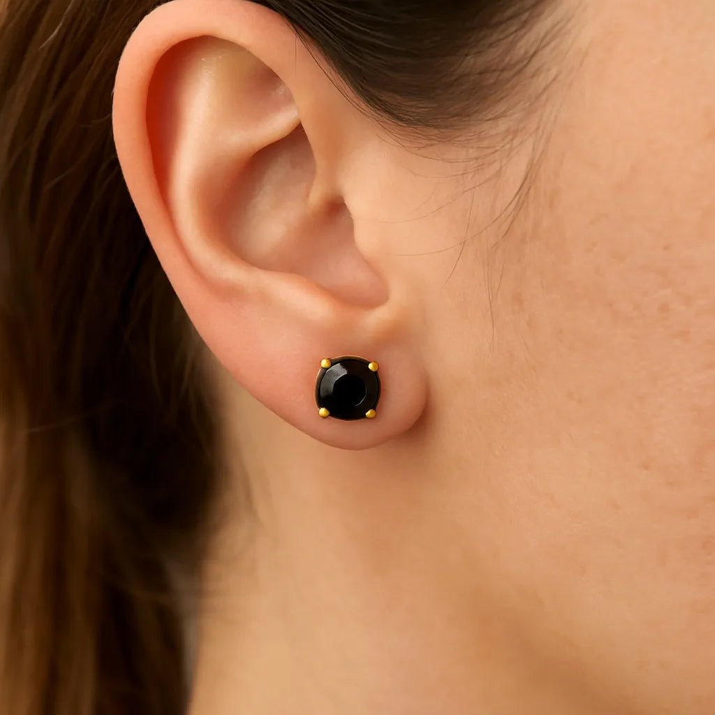 Silversutra Anti Tarnish Studs Combo (Black and White) | 18K Gold Plated | Hypollergenic | Anti Tarnish - Suspire