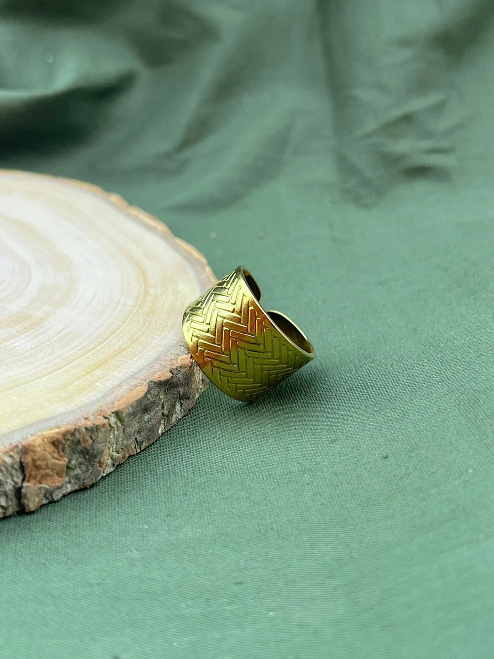 SilverSutra Anti Tarnish Textured Statement Gold | 18K Gold Plated | Hypollergenic | Anti Tarnish
