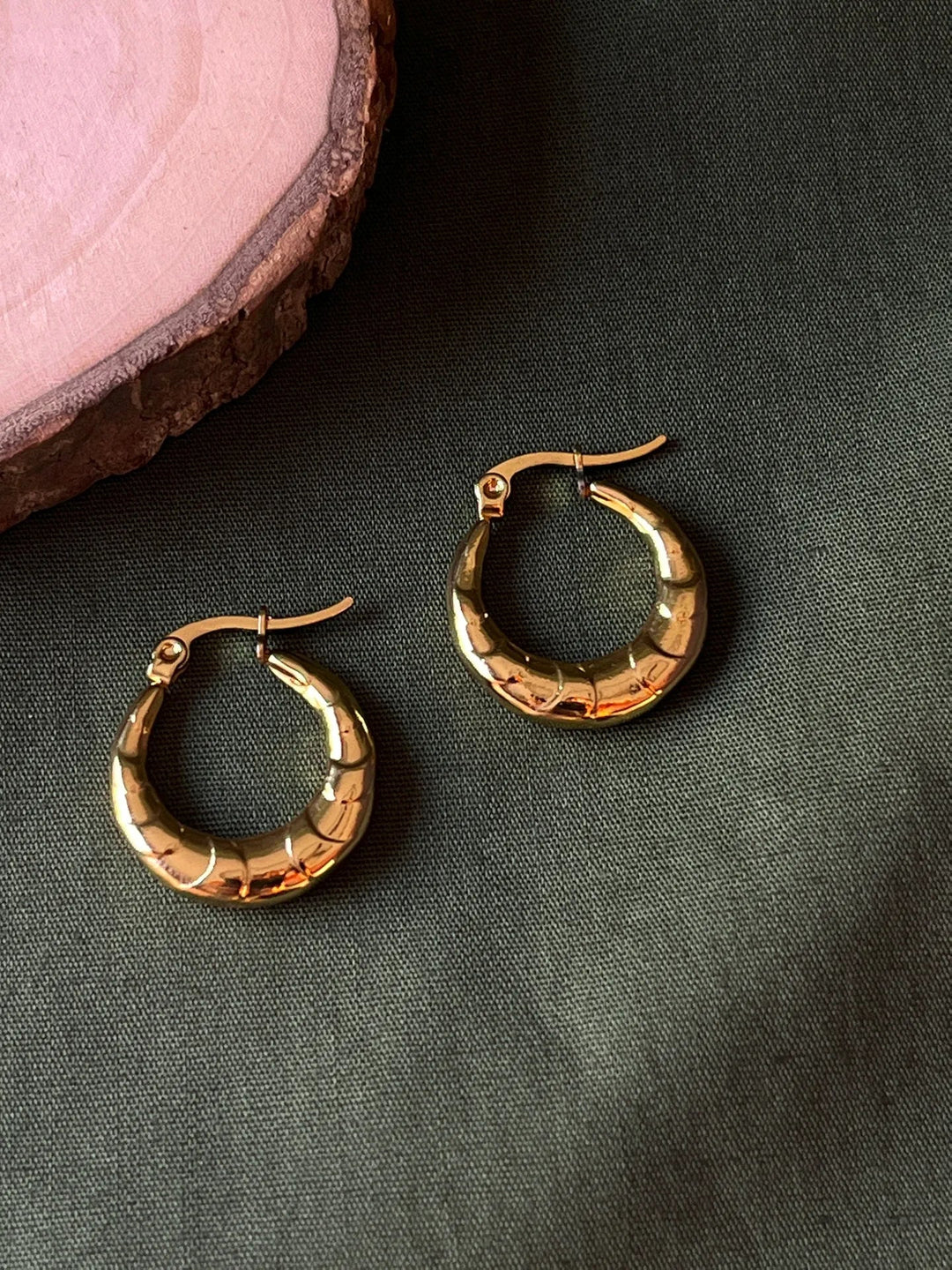 Silversutra Dual Hoop Stack | 18K Gold Plated | Hypollergenic | Anti Tarnish - Suspire