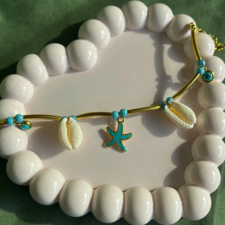 Silversutra Firoza Stone Shell Bracelet For Her | 18K Gold Plated | Hypollergenic | Anti Tarnish - Suspire