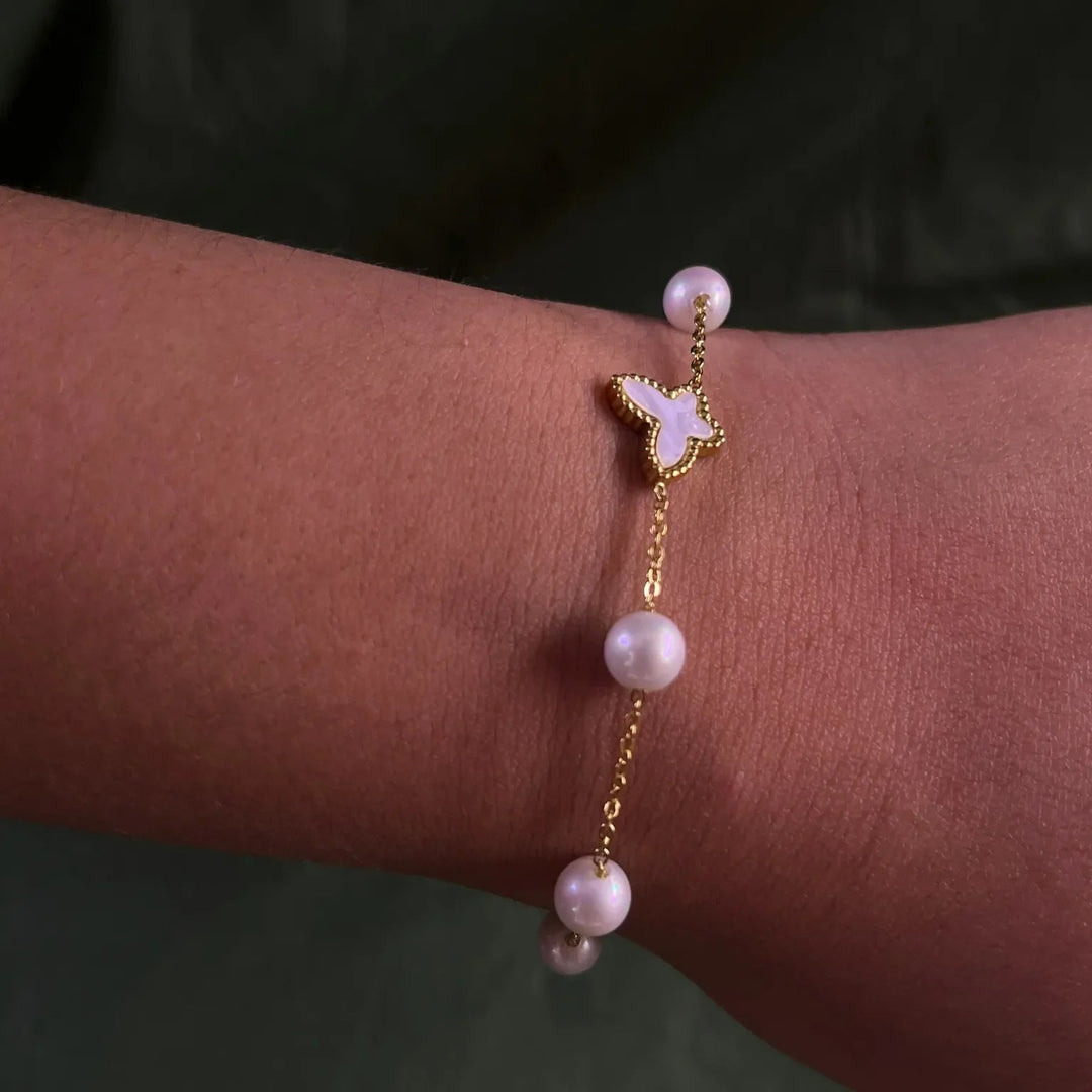Silversutra Minimal Pearl Butterfly Bracelet For Women | 18K Gold Plated | Hypollergenic | Anti Tarnish - Suspire