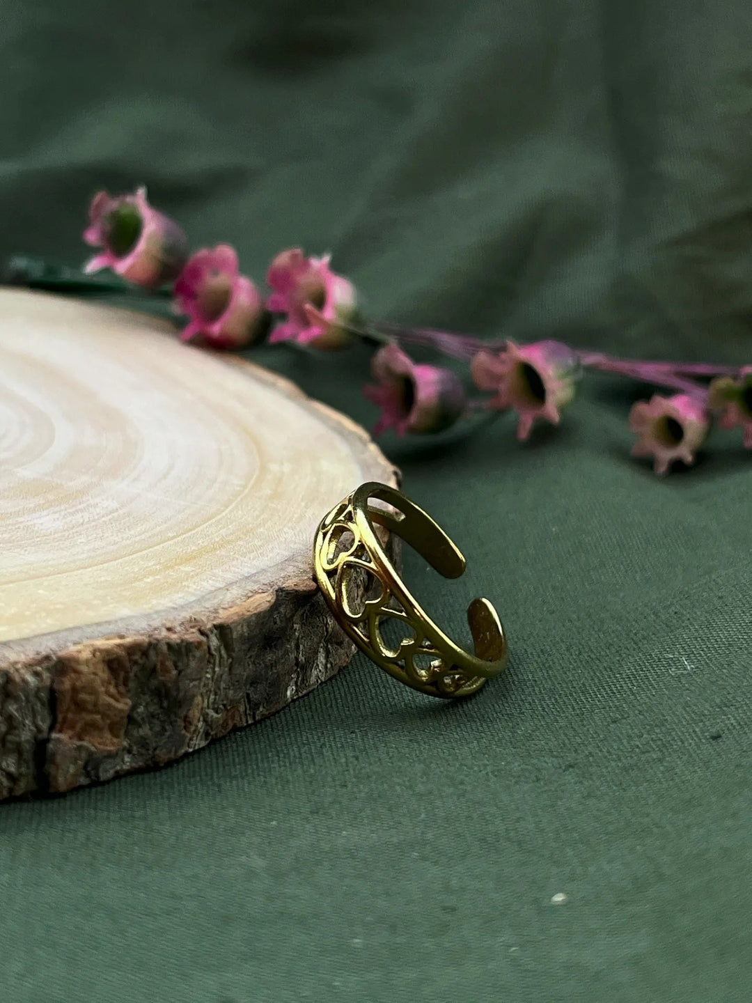 Silversutra Minimal Ring Stack | Flexible | 18K Gold Plated | Hypollergenic | Anti Tarnish - Suspire