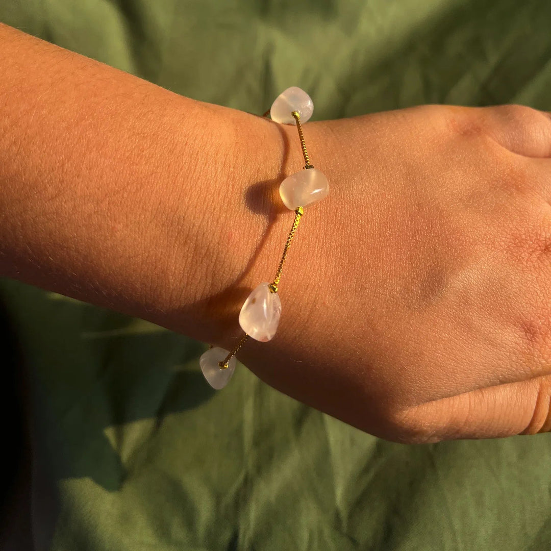 Silversutra White Cyrstal Bracelet For Her | 18K Gold Plated | Hypollergenic | Anti Tarnish - Suspire