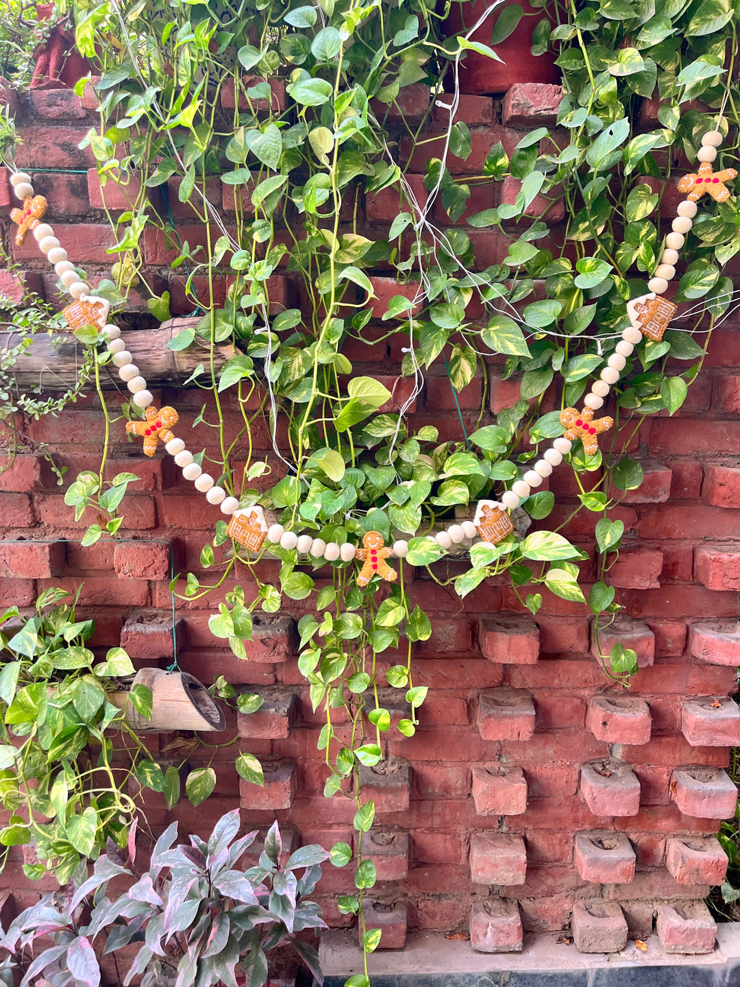 Shuddh Natural Upcycled Felt Gingerbread Man Garland, 72 inches