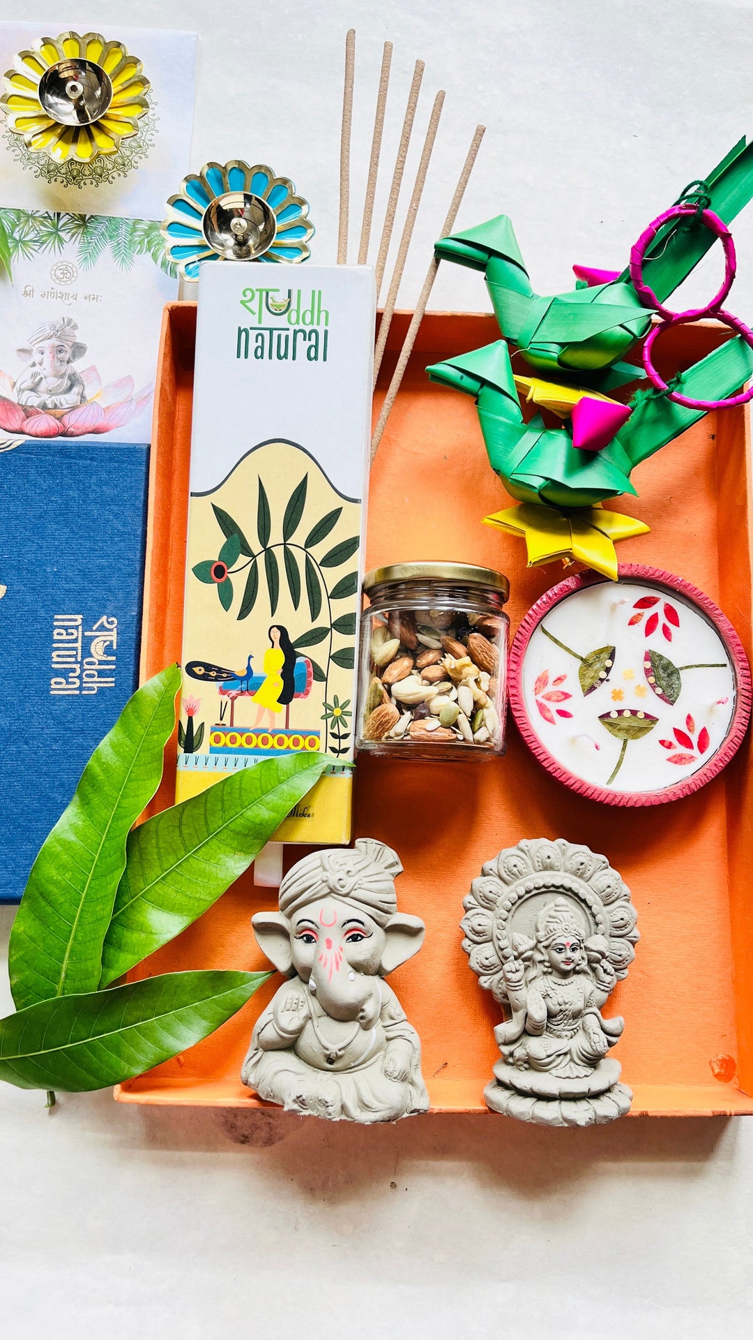 Festive Gift Box I Plantable Laxmi Ganesh I Soy Wax Diya I Bambooless Incense I Festive Decor I Dry Fruit I Diwali Hamper I Set of 7