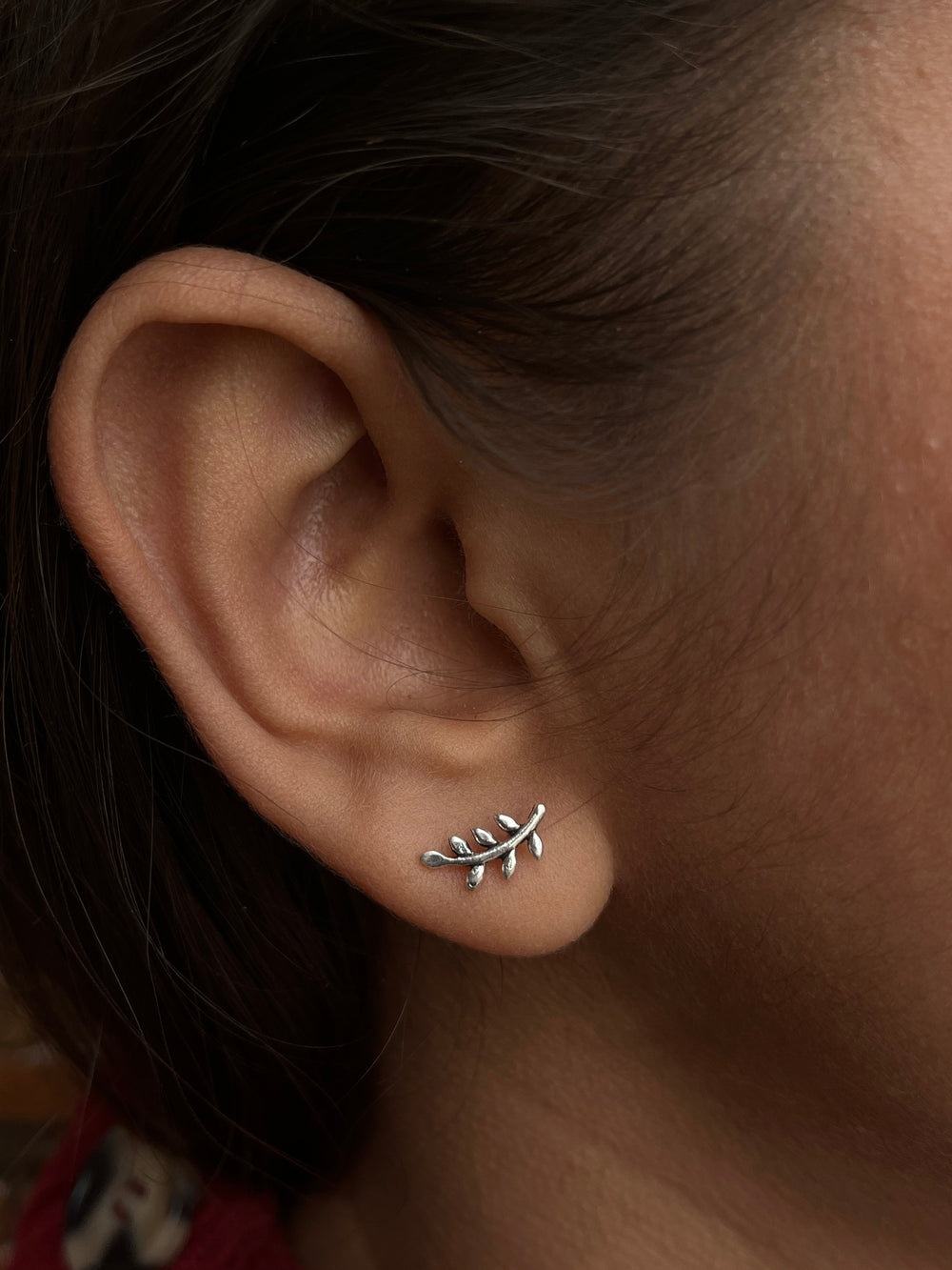 Sterling Silver Leafy Earrings By Silversutra