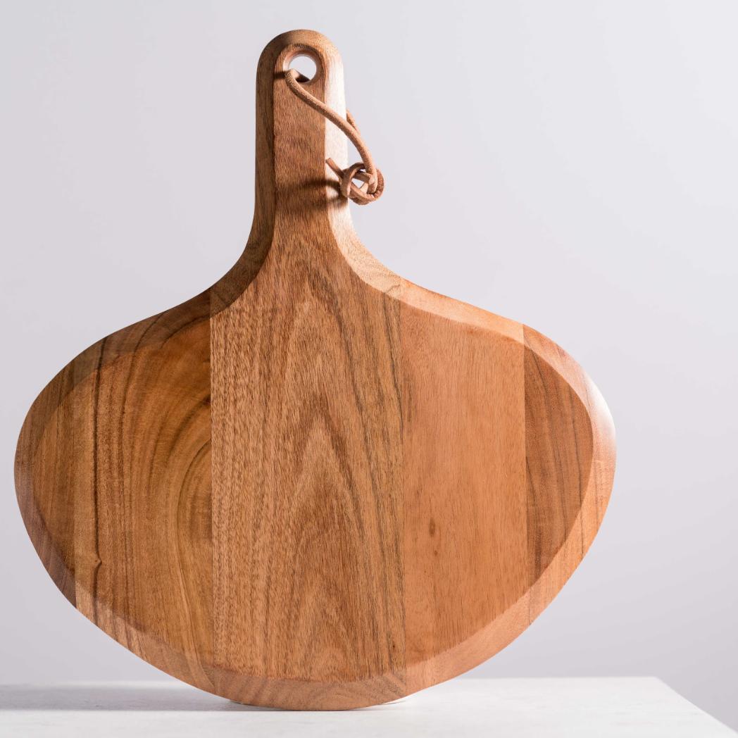 Araana Home Tal Oval Chopping Board With Handle