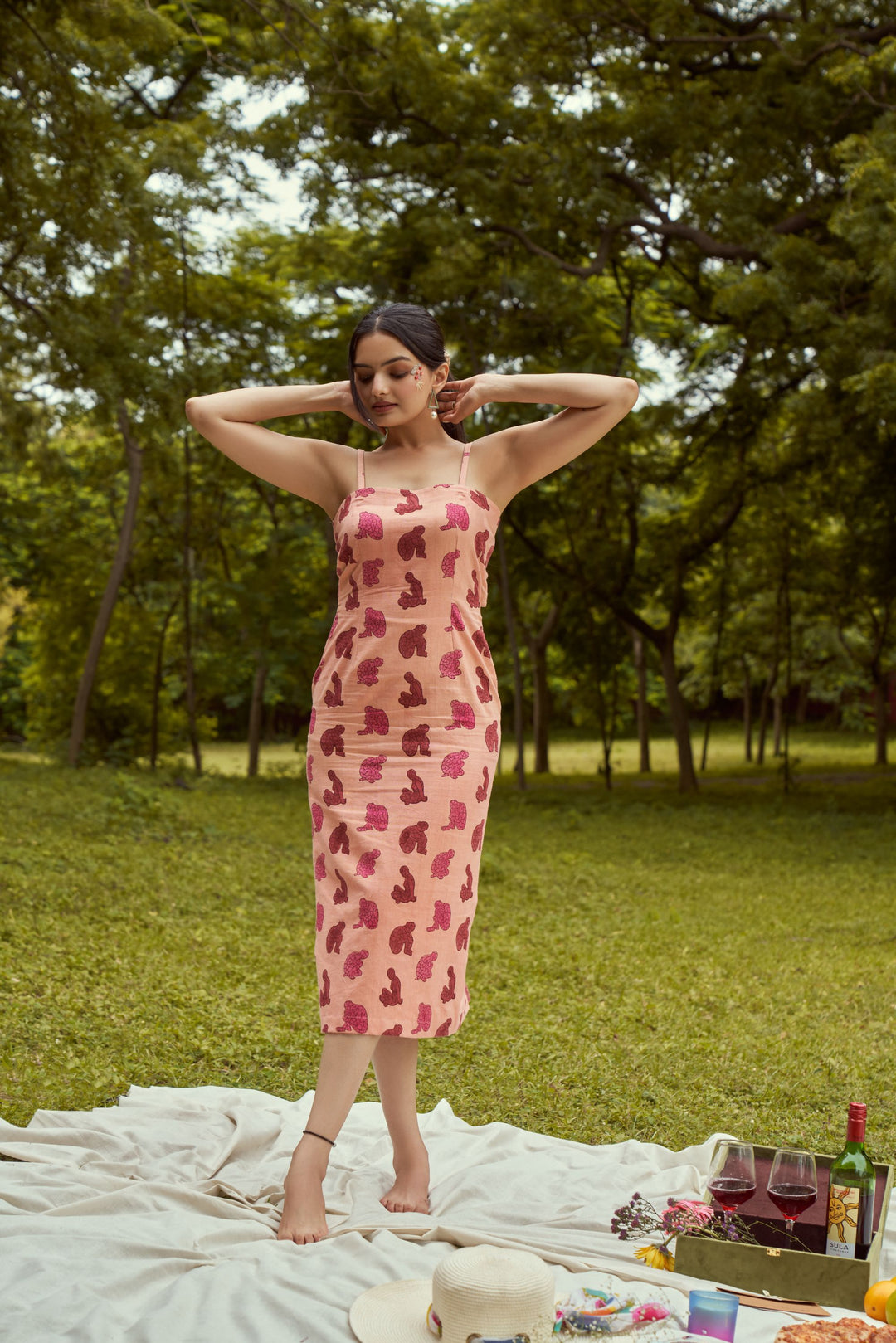 Pensive state detachable dress