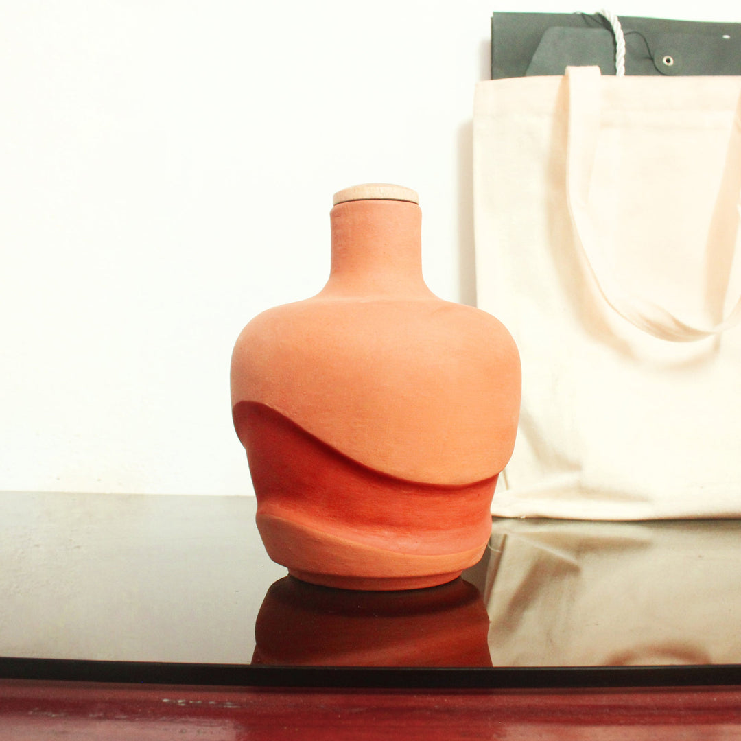 Terracotta Water Bottle : Apple : Capacity 1.5L Approx - Suspire