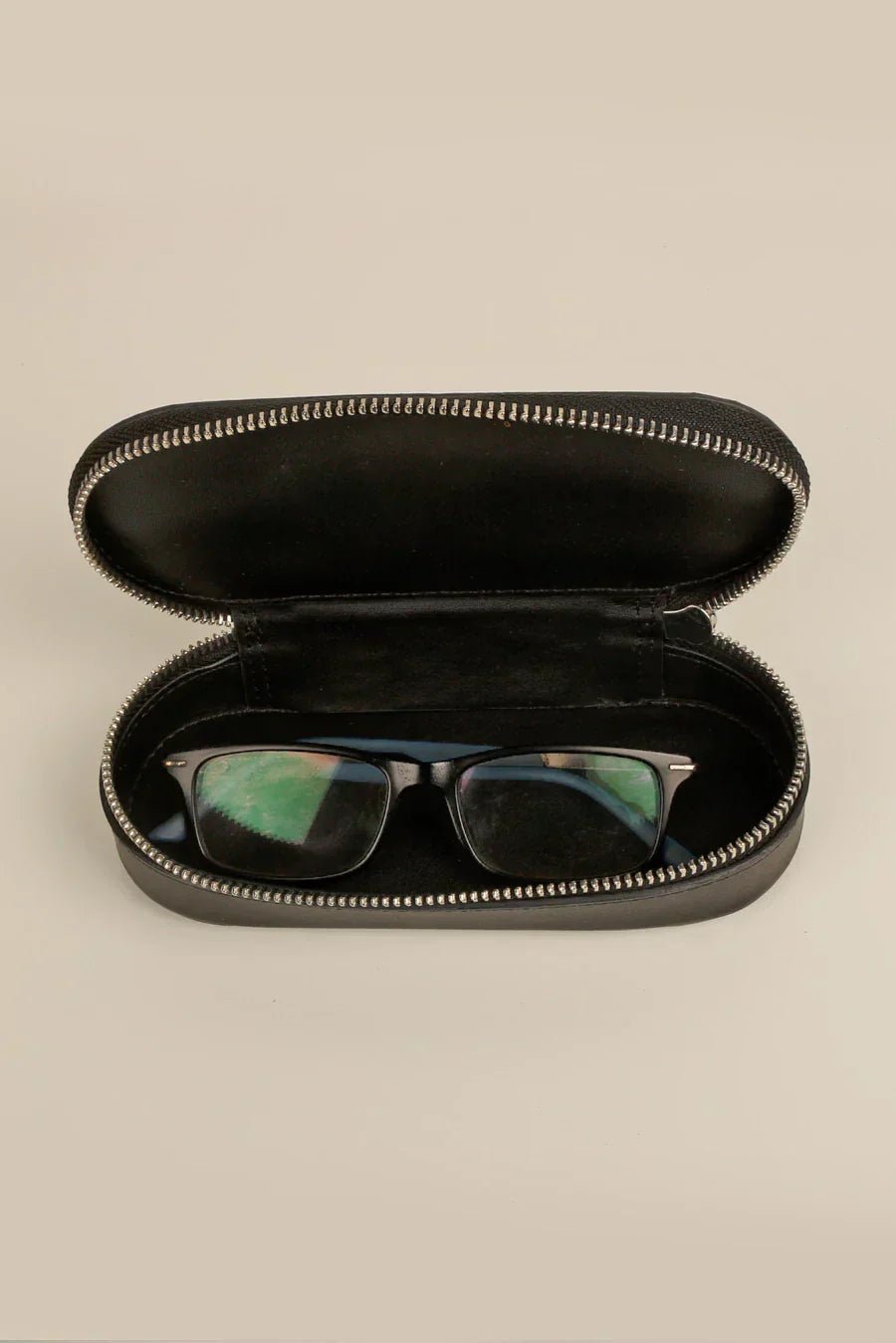 The House of Ganges - Eyewear Case Vegan Leather - Suspire