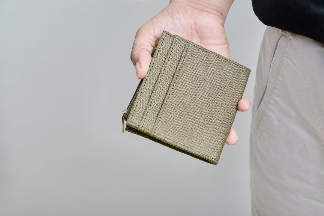 The Label GAIA Hemp Men’s Wallet with Coin Pocket - Suspire
