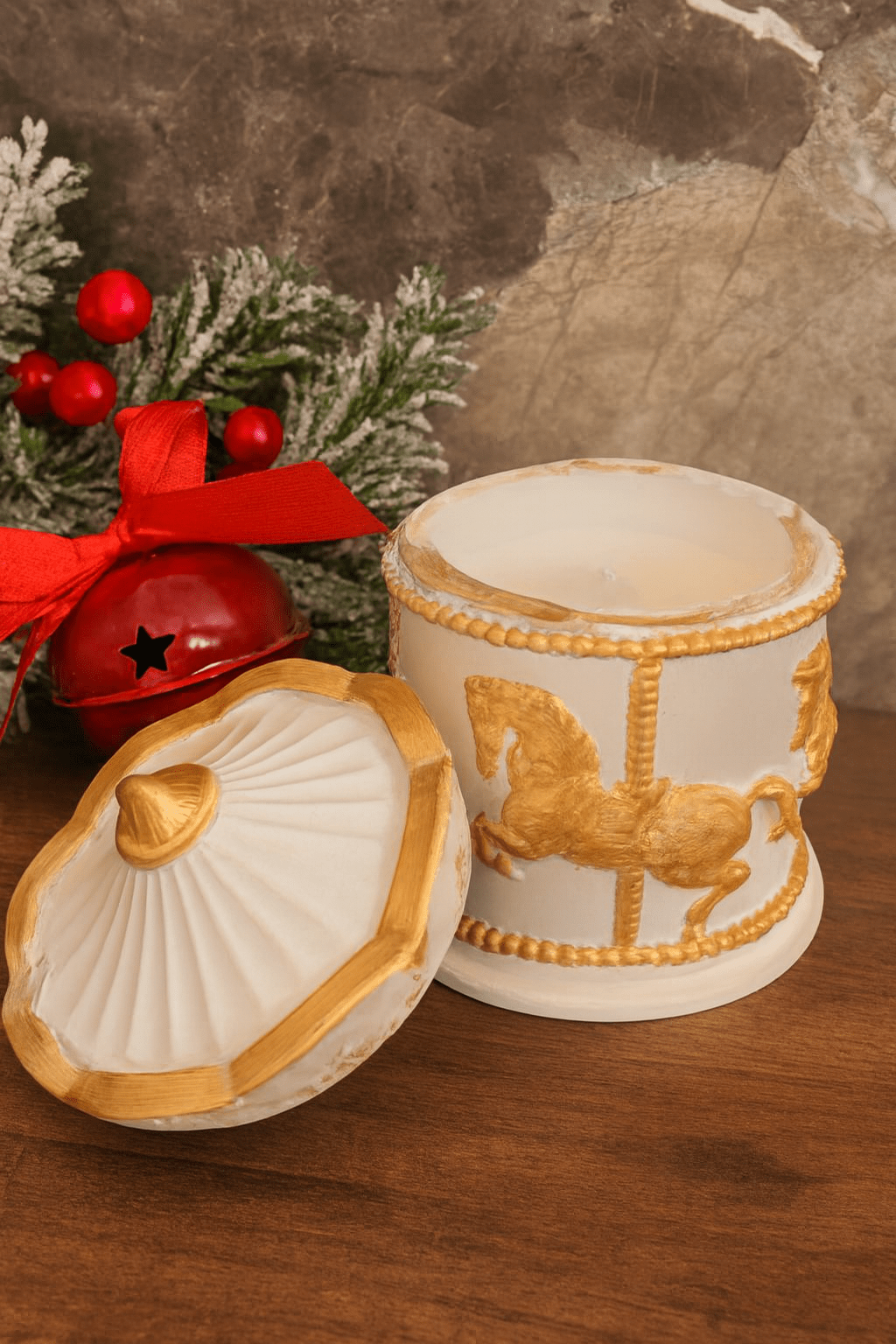 The Lushlights Cermic carausal jar candle - Suspire