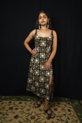 The Santra Project Guldasta Dress