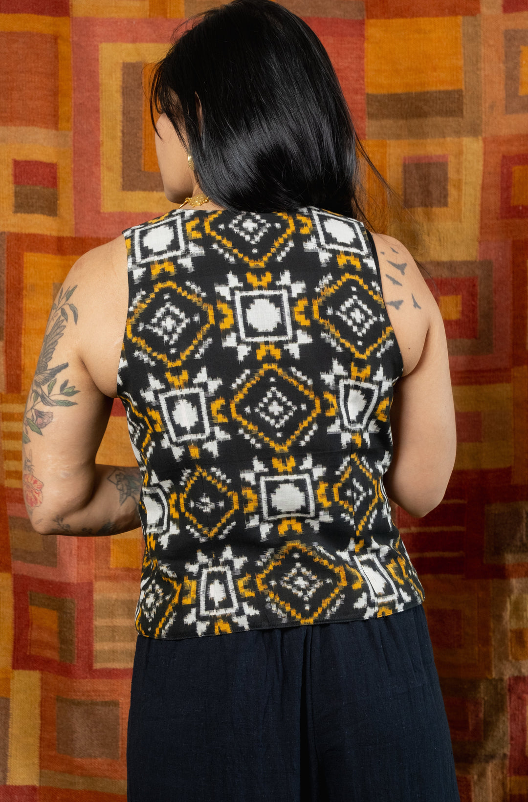 The Santra Project Rangoli Reversible Top - Suspire