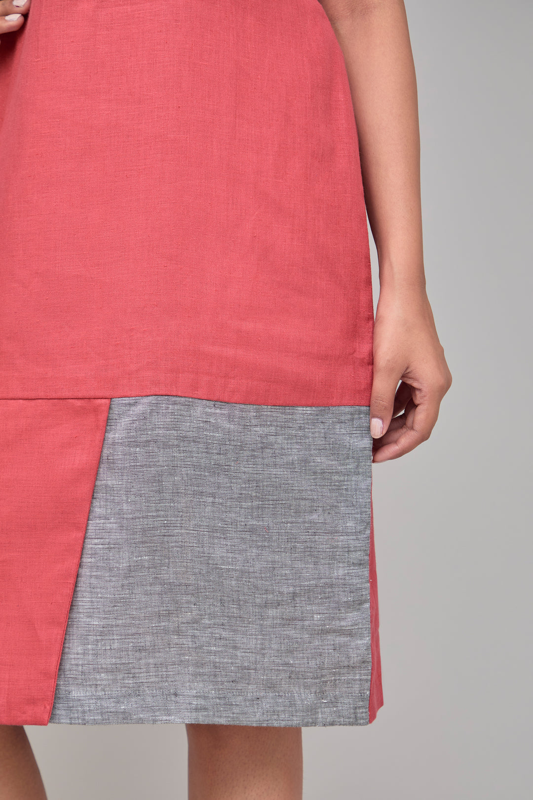 The Label Gaia Contrast Half Sleeves Shift Dress | Hemp