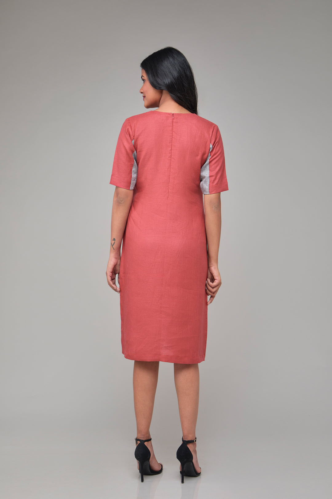 The Label Gaia Contrast Half Sleeves Shift Dress | Hemp