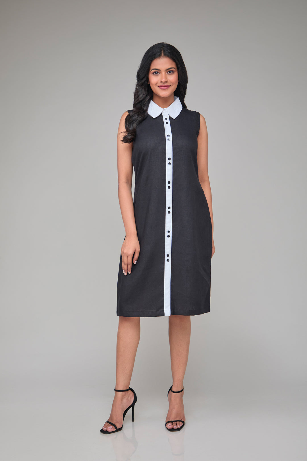 The Label GAIA Hemp Sleeveless Contrast Collar Shift Dress