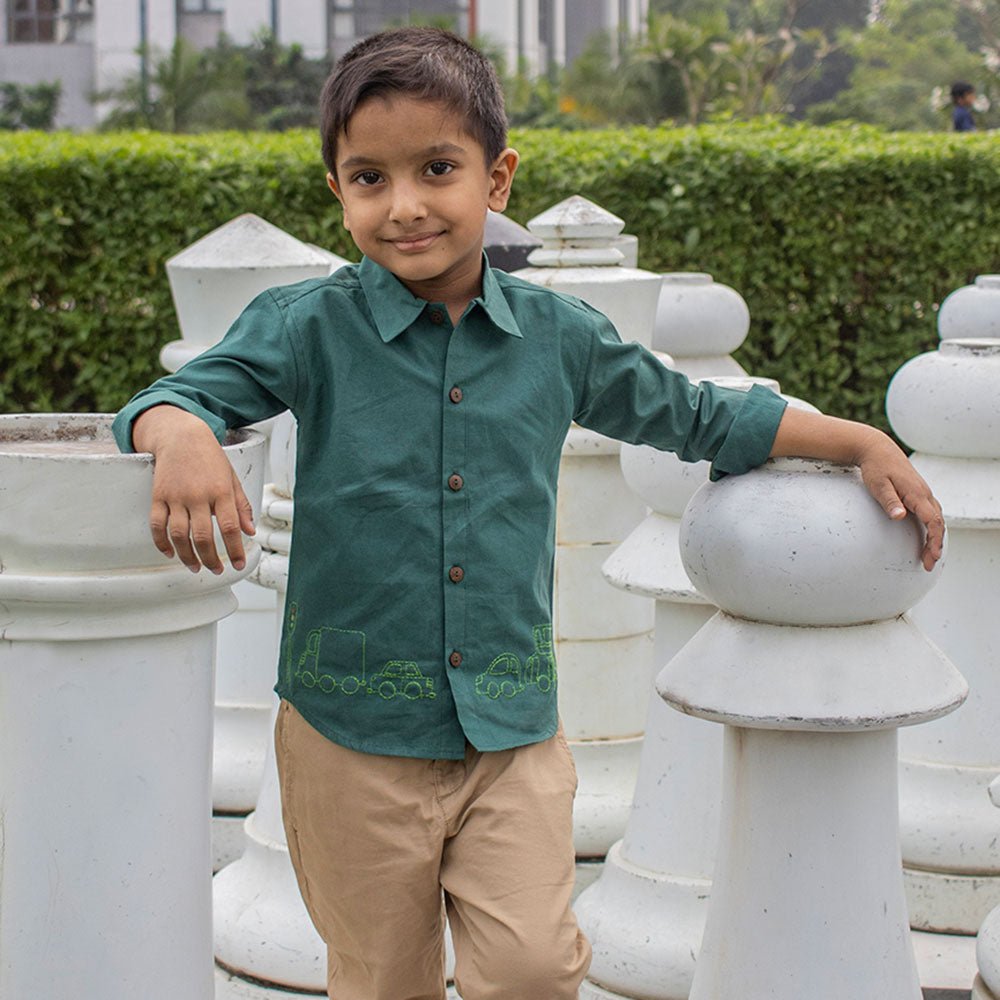 Traffic Embroidered Formal Shirt - Bottle Green - Suspire