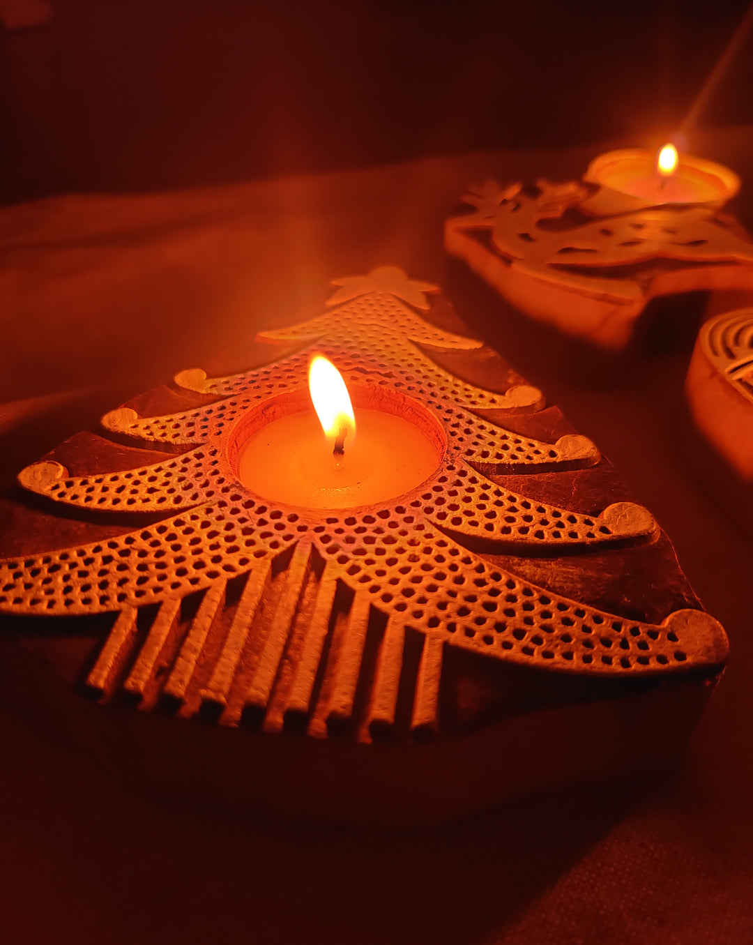 Greenfootprint Handcrafted wooden Christmas tealight candle  holders | set of 3