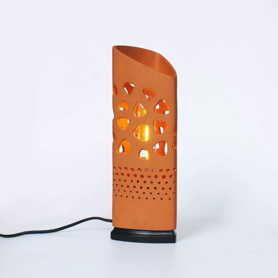 TRIGO Table Light with Cast Aluminium Base (NEW) - Suspire