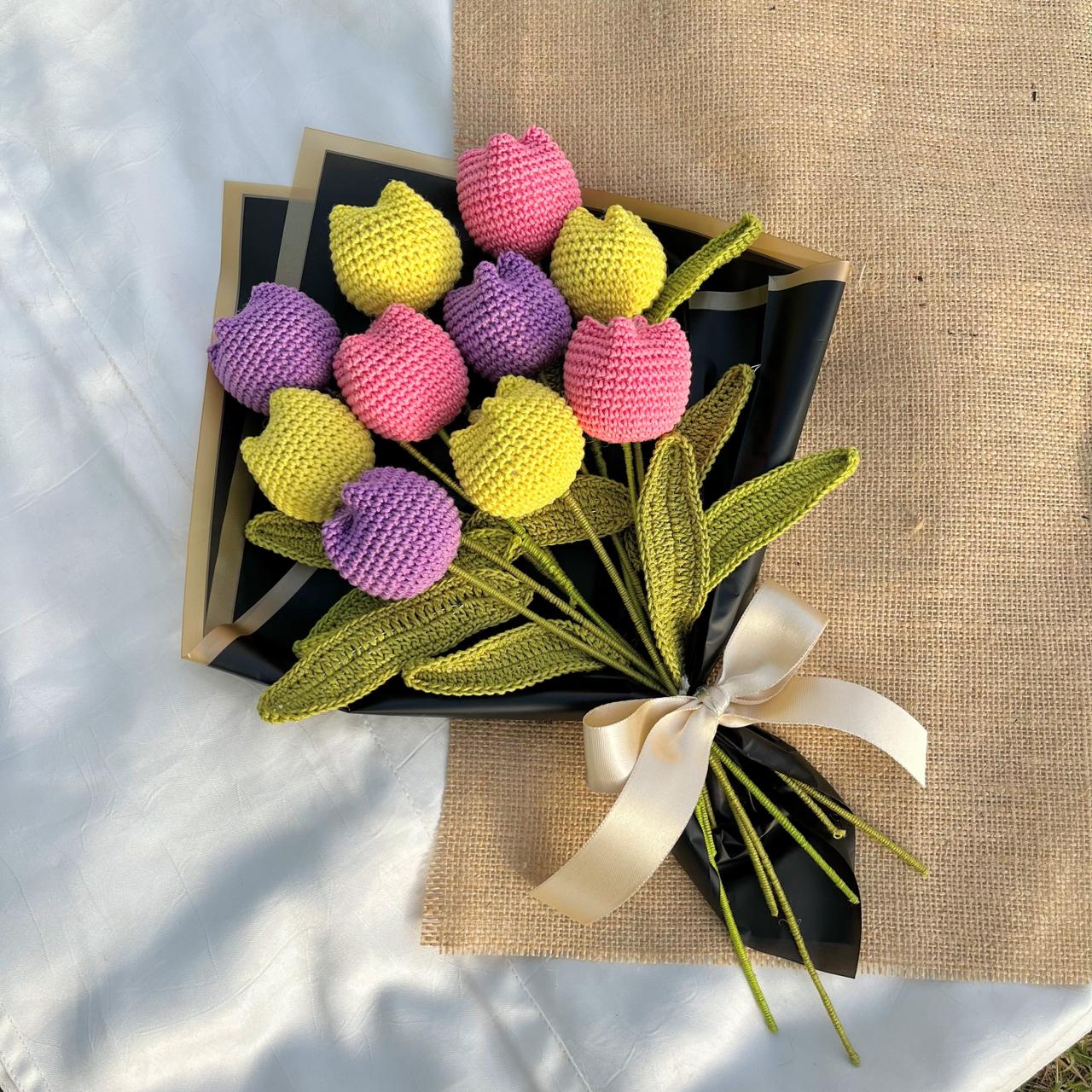 P Palettes Twirling Tulips Bouquet, handmade, gifting, décor, crochet